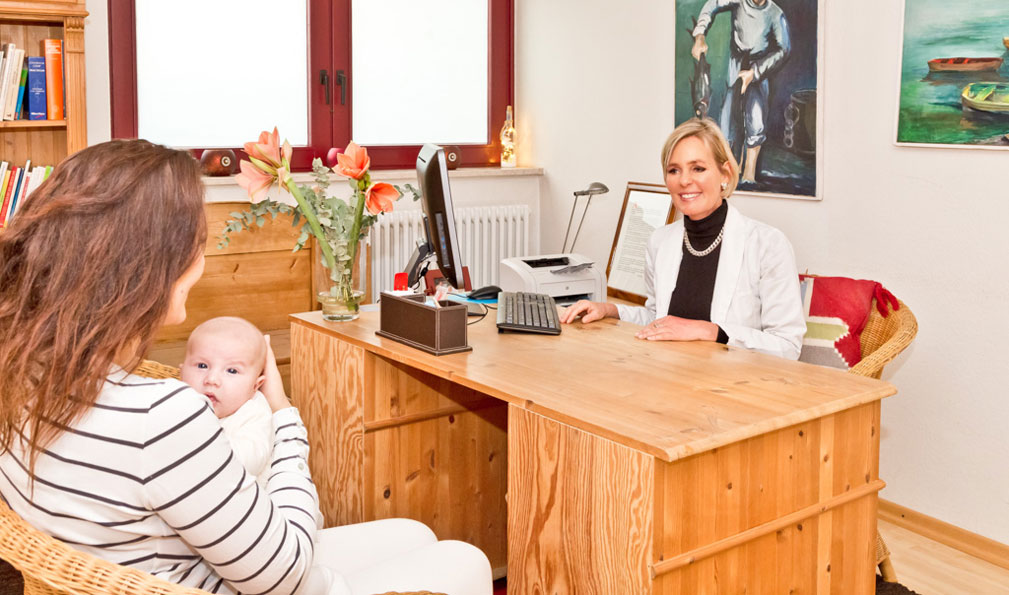 Frauenheilkunde und Geburtshilfe: Beratung bei Dr. med. Bettina Ruschemeier in Hannover